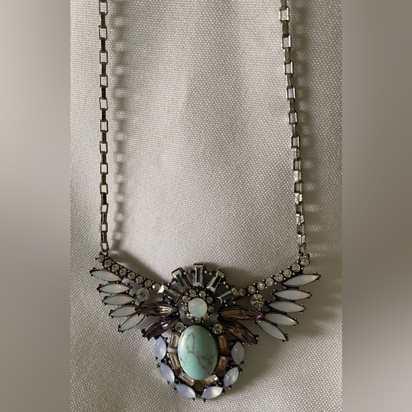 Rhinestone and FauxTurquoise “Winged” Necklace Statement Necklace Lovely Vintage - Picture 4 of 6